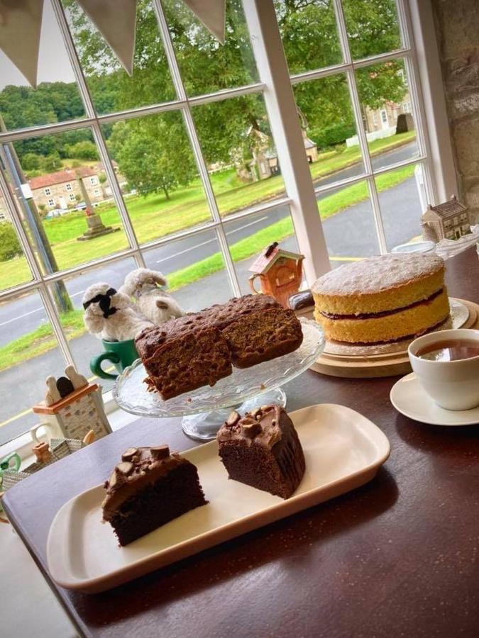 The Barn Guest House And Tearoom Hutton le Hole Exterior photo